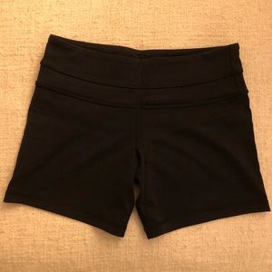Lululemon spandex shorts